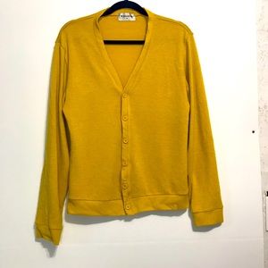 Nearkin Men’s Mustard Wool Blend Cardigan. M